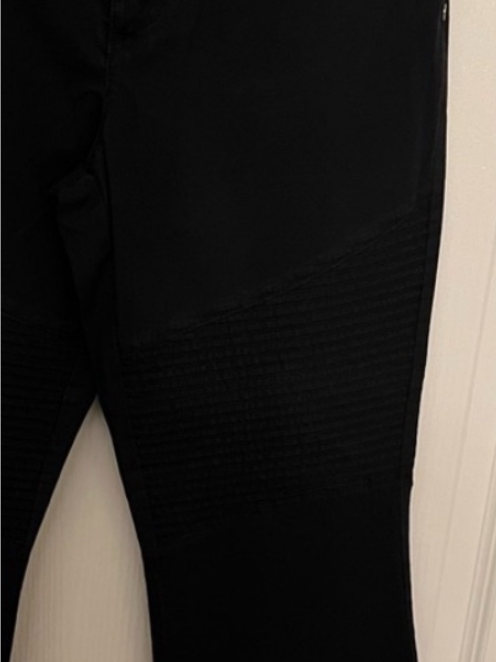 Jaanuu Black & Gold Scrub Set. Medium Top, Small Pants Scrubs - Picture 6 of 7